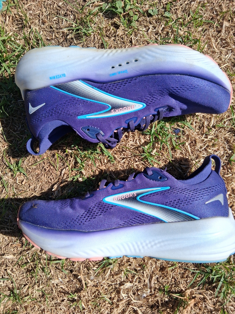 Brooks Glycerin 22 Women's Purple Running Shoes with Teal Accents